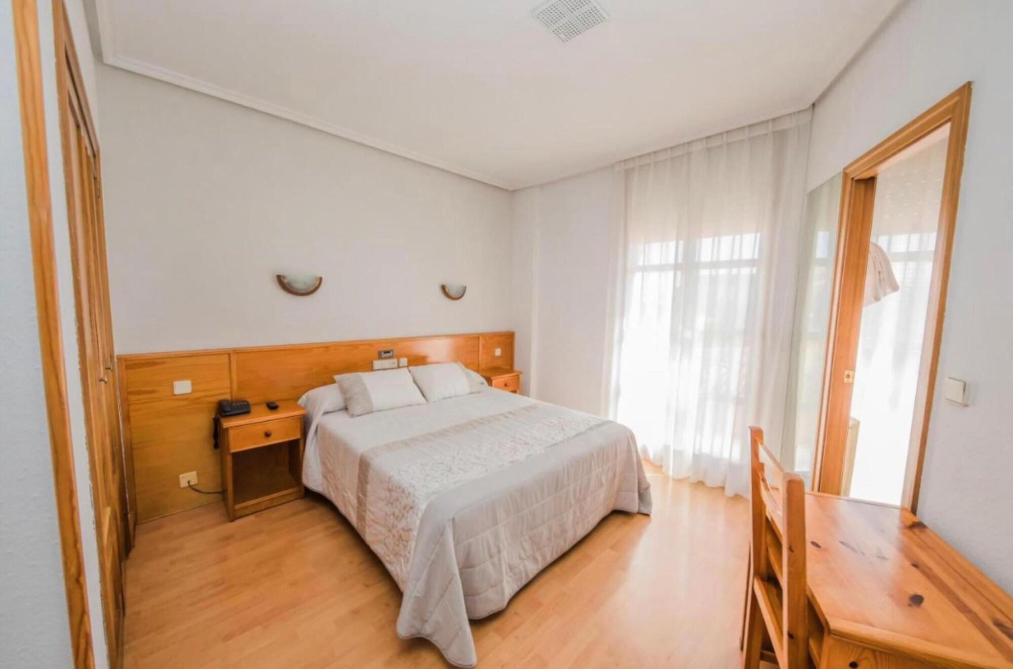 Alvi Hotell Soria Exteriör bild