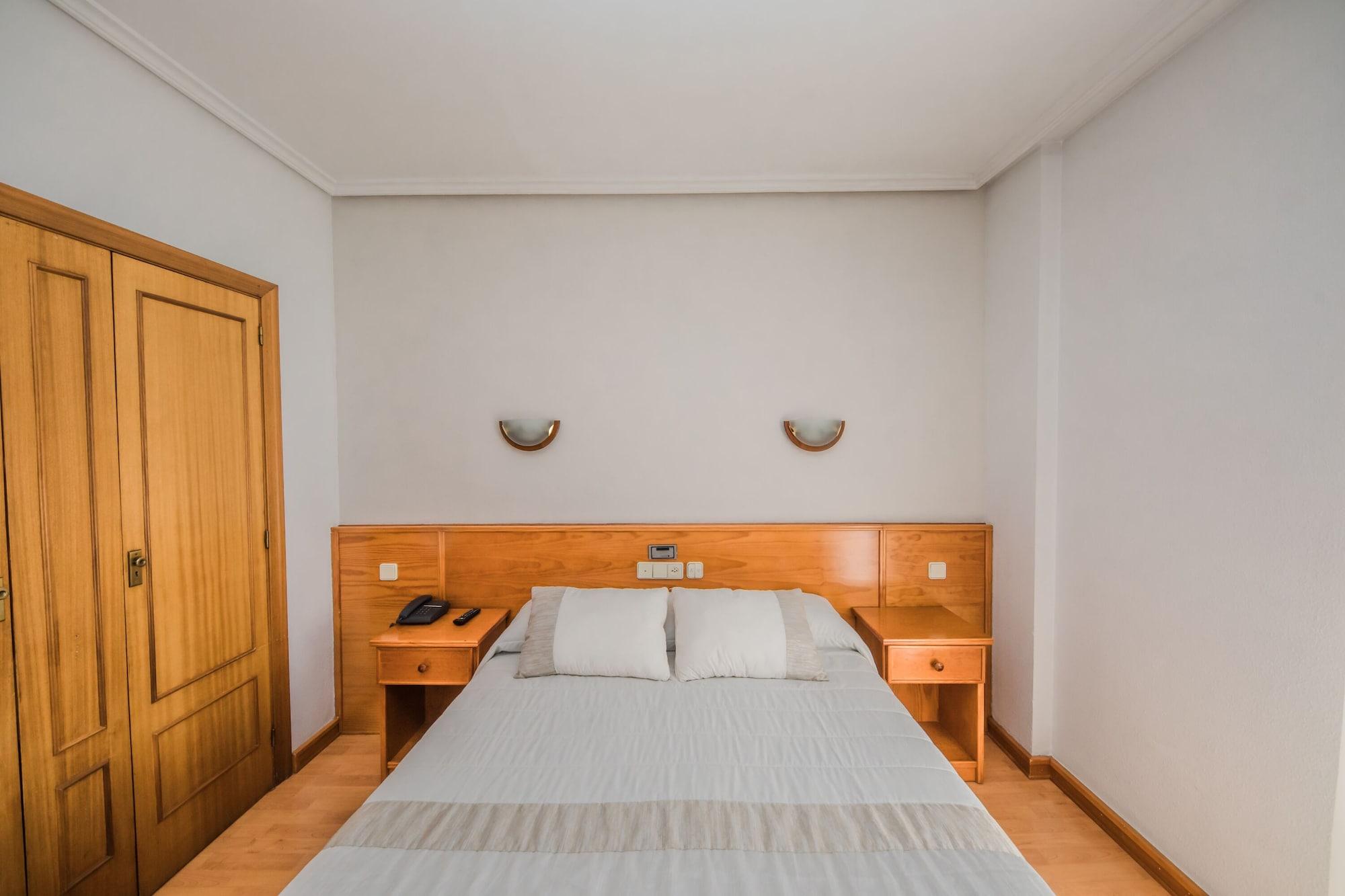 Alvi Hotell Soria Exteriör bild