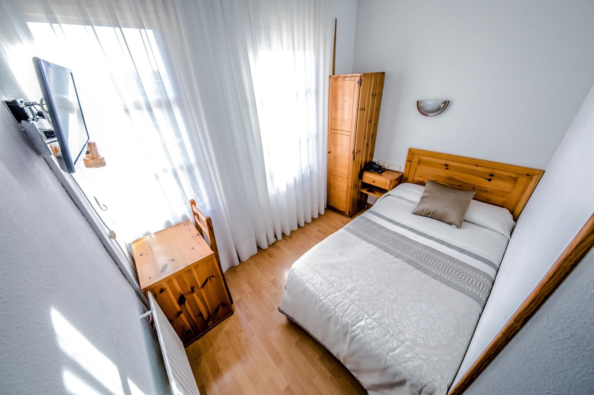 Alvi Hotell Soria Exteriör bild