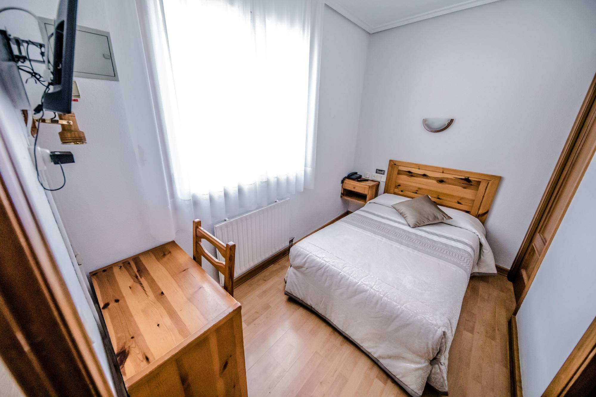 Alvi Hotell Soria Exteriör bild