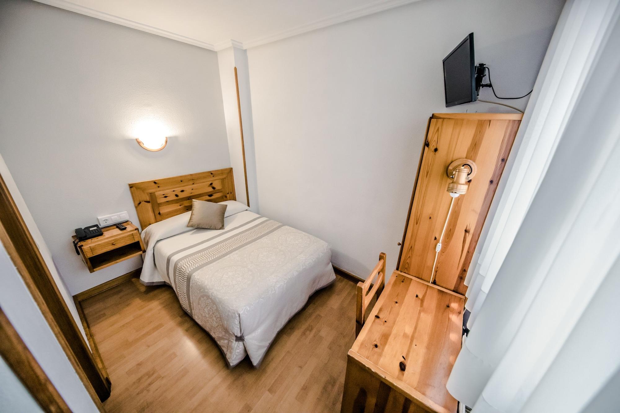 Alvi Hotell Soria Exteriör bild