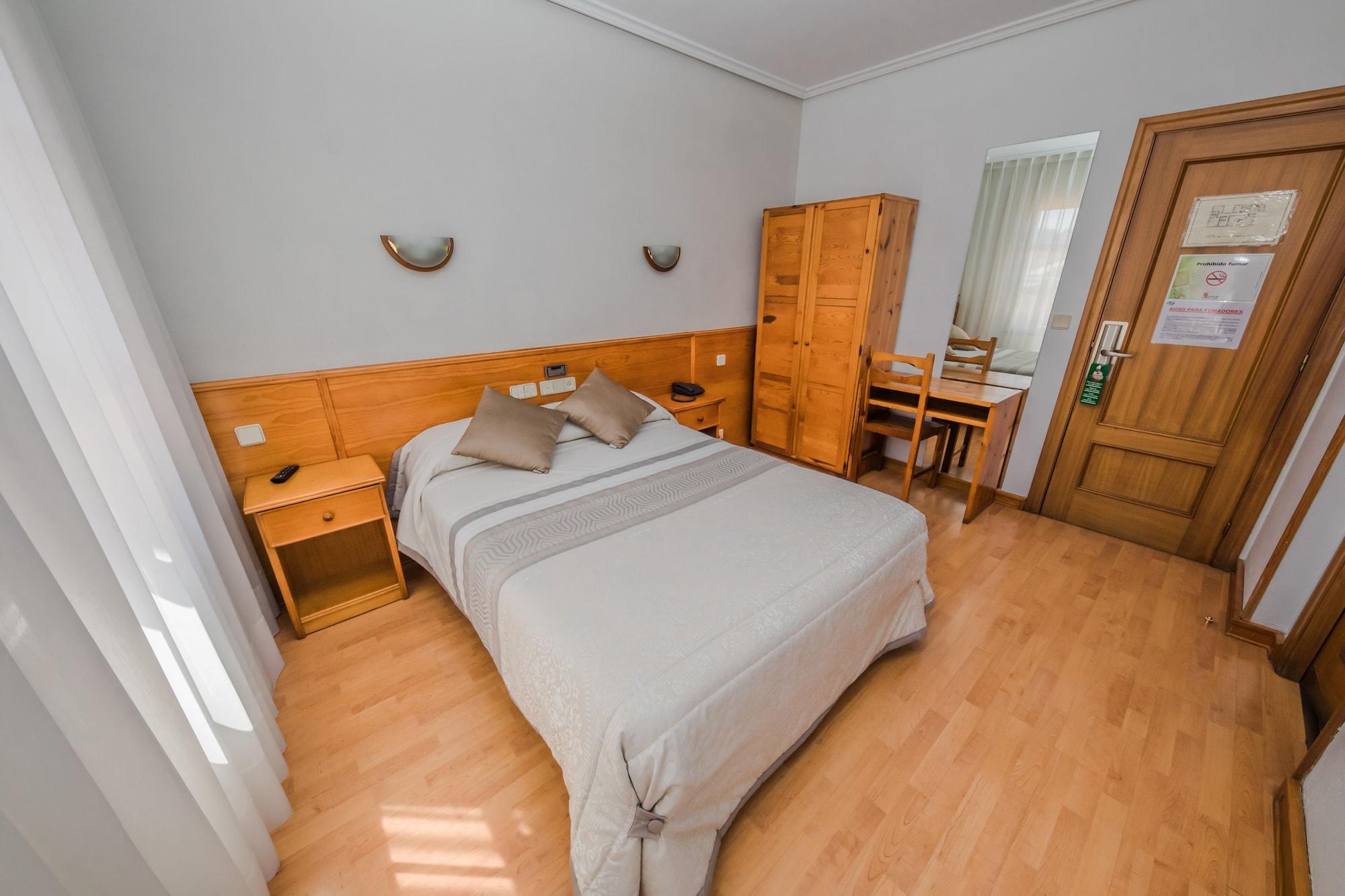 Alvi Hotell Soria Exteriör bild