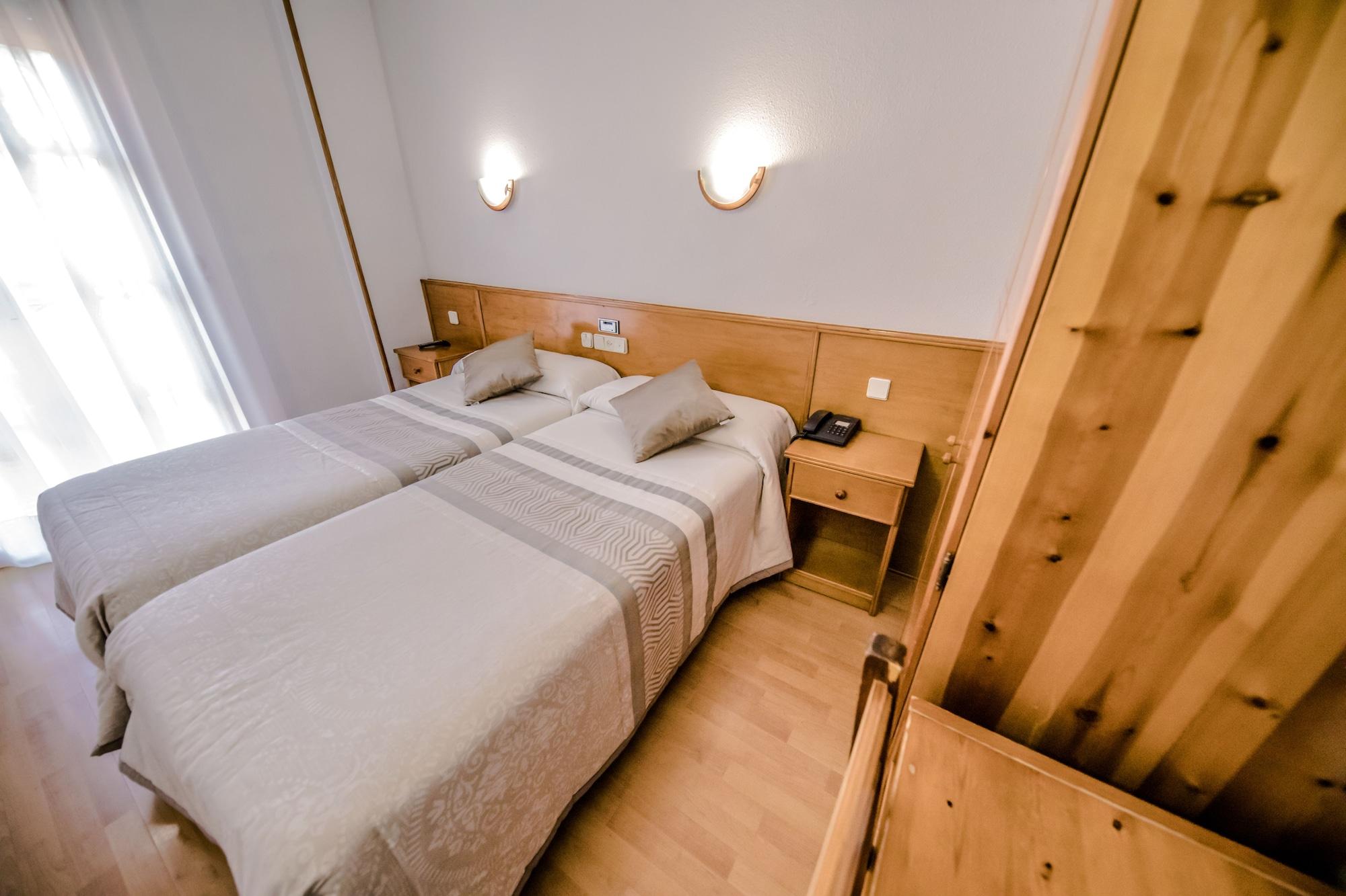 Alvi Hotell Soria Exteriör bild