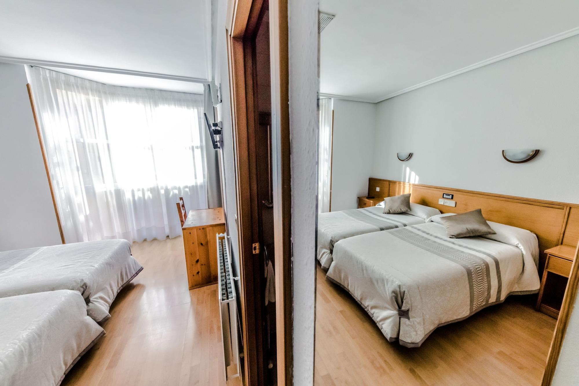 Alvi Hotell Soria Exteriör bild