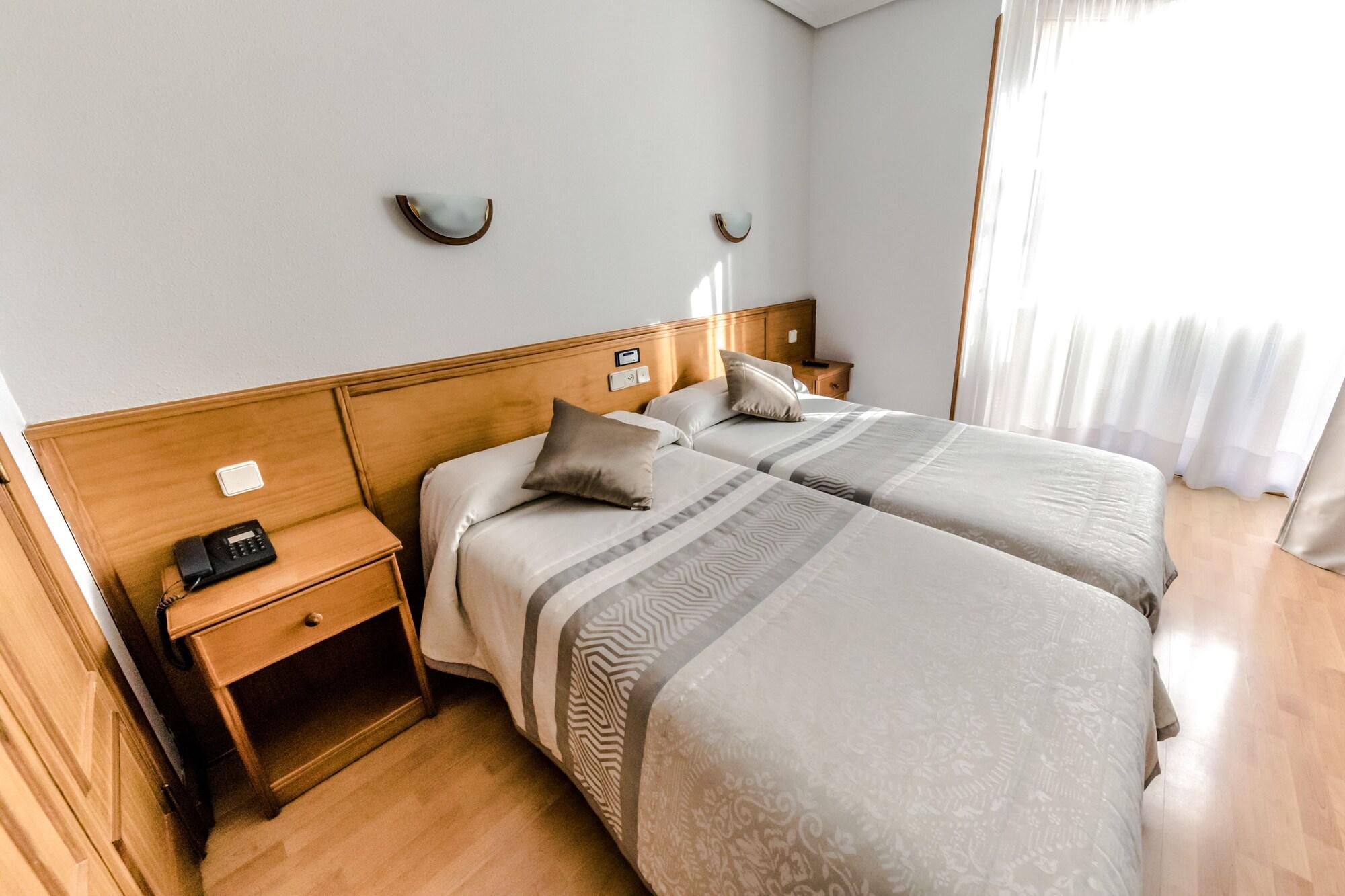 Alvi Hotell Soria Exteriör bild