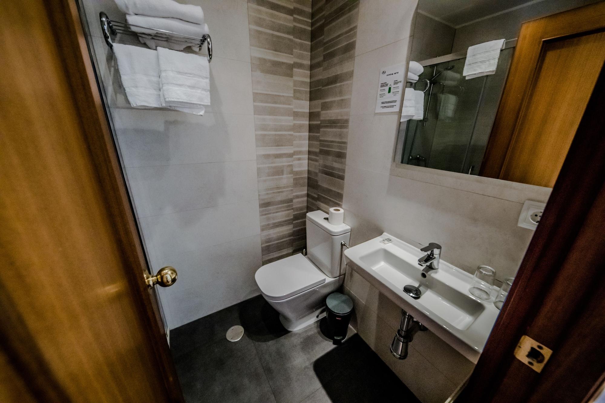 Alvi Hotell Soria Exteriör bild