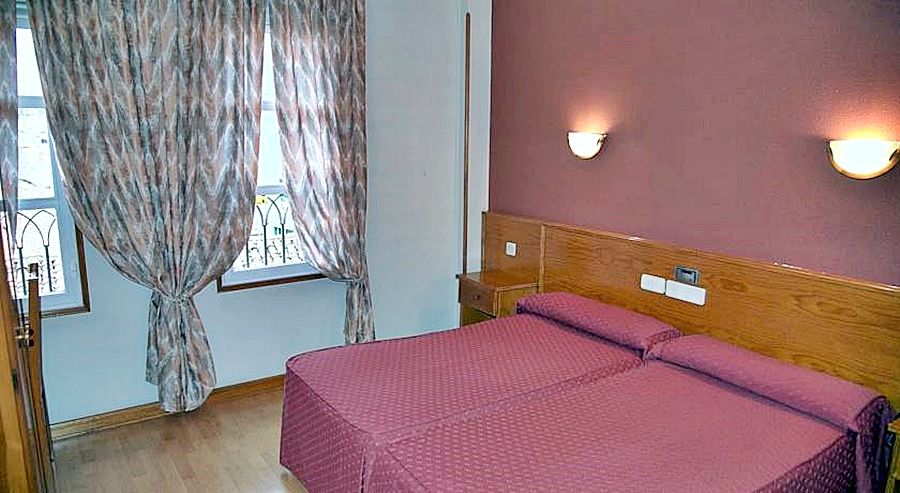 Alvi Hotell Soria Exteriör bild