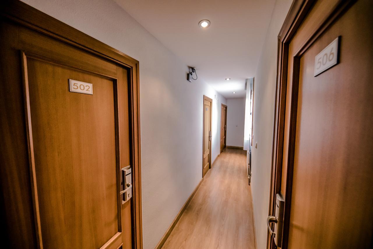 Alvi Hotell Soria Exteriör bild
